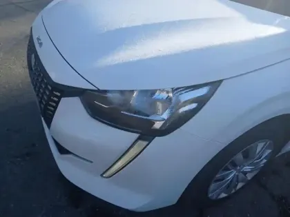 Photo 13 Peugeot 208  PureTech 75 S&S BVM5 Active