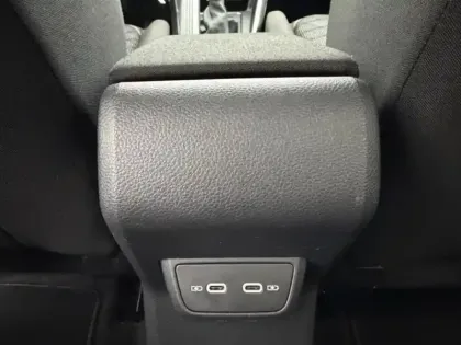 Photo 9 Volkswagen Polo Gén. VI Ph2 Evo R-Line 5