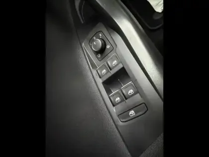 Photo 12 Volkswagen Polo Gén. VI Ph2 Evo R-Line 5