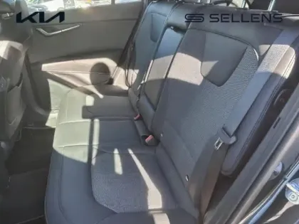 Photo 11 Kia Niro  1.6 GDi 141ch HEV Active DCT6