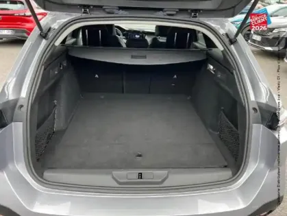 Photo 58 Peugeot 308  SW PHEV 180ch Allure Pack e-EAT8 GPS Camera Carplay Attelage