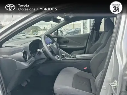 Photo 8 Toyota C-HR  2.0 Hybride 200ch Design NG23