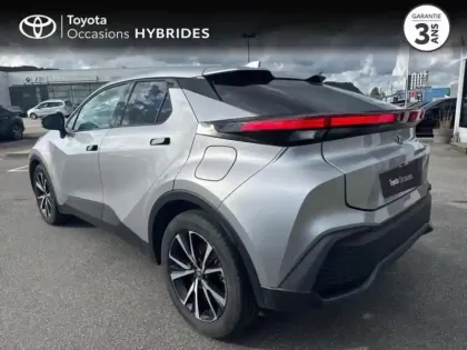 Photo 2 Toyota C-HR  2.0 Hybride 200ch Design NG23