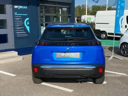 Photo 18 Peugeot 2008  1.2 PureTech 100ch S&S Allure