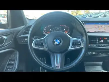 Photo 11 BMW Serie 1 Série 1 118iA 136ch M Sport DKG7