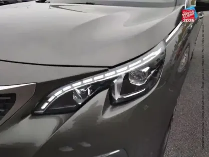Photo 42 Peugeot 3008  HYBRID4 300ch GT e-EAT8