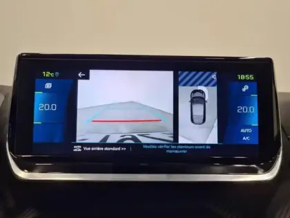 Photo 13 Peugeot 208  e- 136ch GT