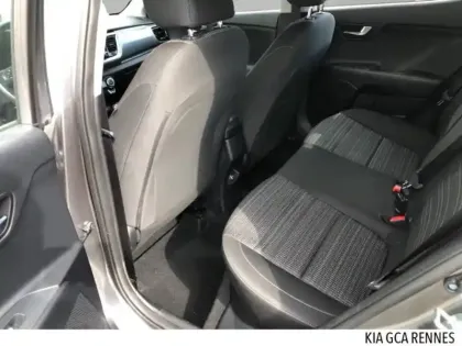 Photo 13 Kia Stonic  1.0 T-GDi 100ch Active DCT7