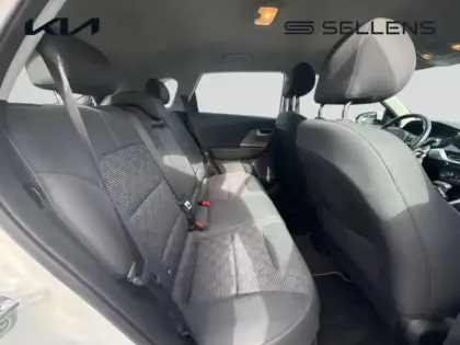 Photo 6 Kia Niro  1.6 GDi 105ch ISG + Plug-In 60.5ch Motion DCT6 MY22