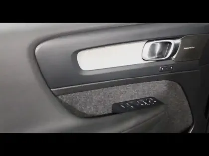 Photo 7 Volvo Xc40  B3 163ch Lounge Edition DCT 7