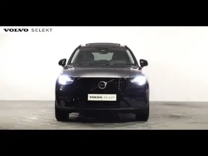 Photo 1 Volvo Xc40  B3 163ch Lounge Edition DCT 7