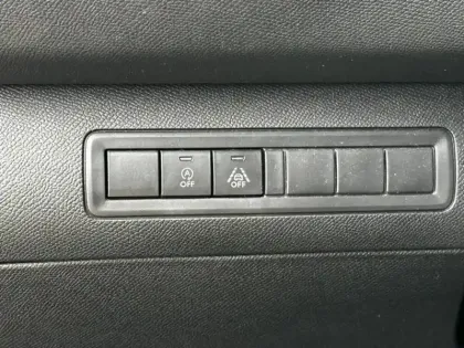 Photo 13 Peugeot 308  SW 1.2 PureTech 130ch E6.c S&S GT Line EAT8