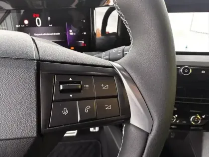 Photo 9 Opel Mokka  1.2 Turbo Hybrid 145ch GS e-DCT6