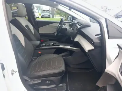 Photo 24 Ford Puma Gen-E 168ch Standard Range 43 kWh Premium