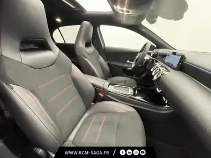 Photo 30 Mercedes Classe A 200 d AMG Line