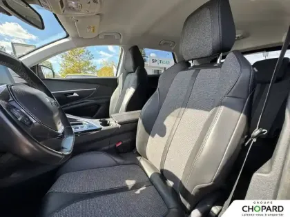 Photo 33 Peugeot 3008  1.2 Puretech 130ch S&S EAT6