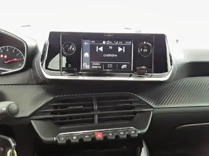 Photo 14 Peugeot 208  PureTech 75 S&S BVM5