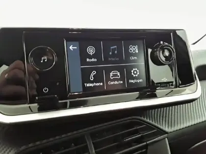 Photo 17 Peugeot 208  PureTech 75 S&S BVM5