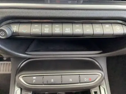 Photo 59 Fiat 600 e 54 kWh 156 ch