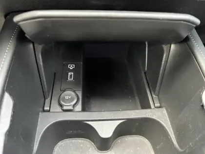 Photo 48 DS DS 4  Hybride E-Tense 225 EAT8