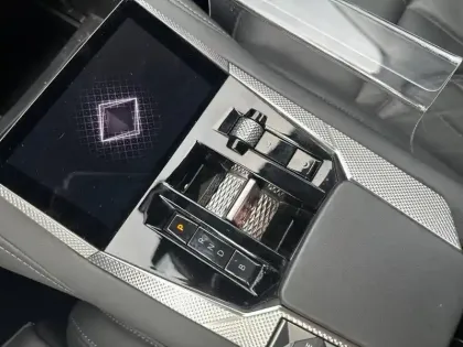 Photo 38 DS DS 4  Hybride E-Tense 225 EAT8