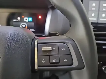 Photo 27 Citroën C4  BlueHDi 130 EAT8