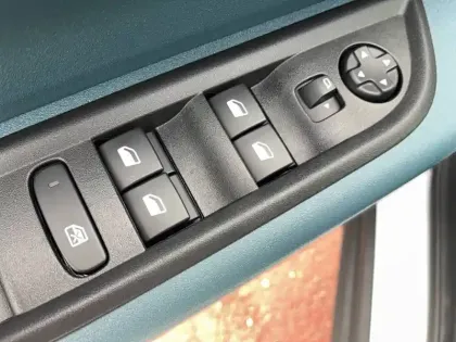 Photo 14 Fiat Grande Panda  e 83ch