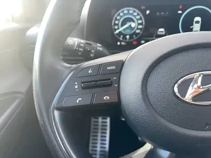 Photo 19 Hyundai Bayon  1.0 T-GDi 100 DCT-7 Hybrid 48V