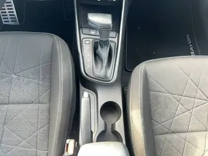 Photo 15 Hyundai Bayon  1.0 T-GDi 100 DCT-7 Hybrid 48V