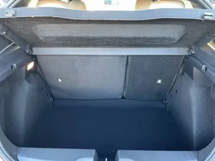 Photo 6 Fiat Grande Panda  T-Gen 3 1.2 Hybrid Turbo 110ch eDCT6