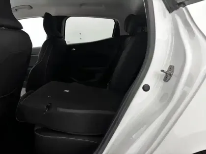 Photo 26 Renault Clio  Blue dCi 100