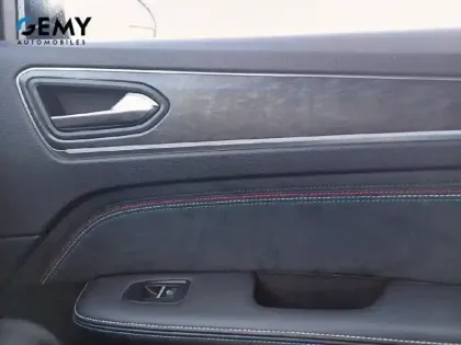 Photo 17 Renault Arkana  E-Tech full hybrid 145 GSR2