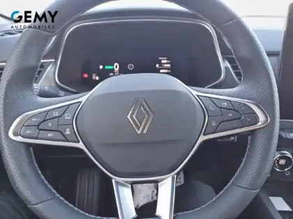 Photo 14 Renault Arkana  E-Tech full hybrid 145 GSR2