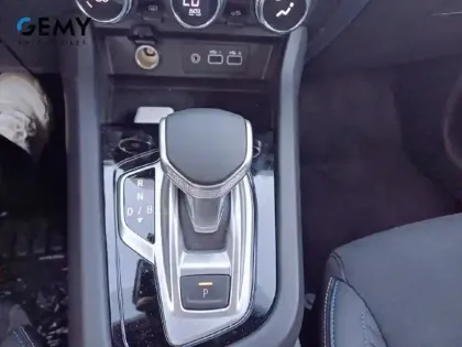 Photo 19 Renault Arkana  E-Tech full hybrid 145 GSR2