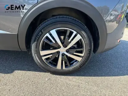 Photo 10 Peugeot 5008  PureTech 180ch S&S EAT8