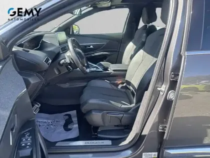 Photo 8 Peugeot 5008  PureTech 180ch S&S EAT8