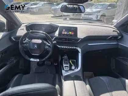 Photo 7 Peugeot 5008  PureTech 180ch S&S EAT8