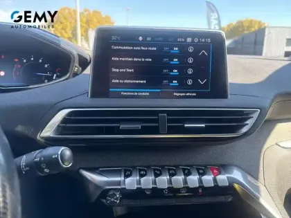 Photo 20 Peugeot 5008  PureTech 180ch S&S EAT8