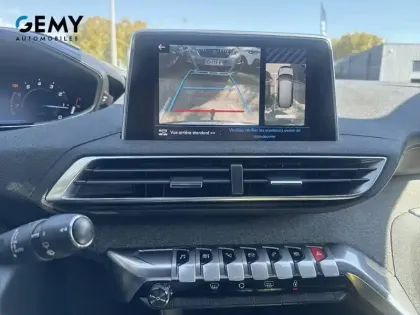 Photo 16 Peugeot 5008  PureTech 180ch S&S EAT8