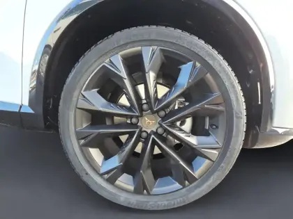 Photo 8 Cupra Formentor  eHybrid 204 ch DSG6