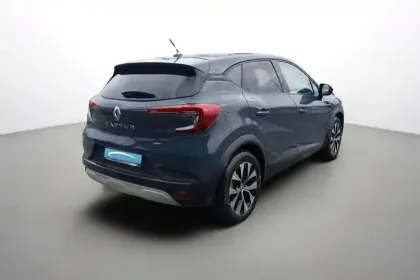 Photo 25 Renault Captur  E-Tech full hybrid 145