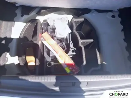 Photo 19 Peugeot 208  PureTech 75 S&S BVM5