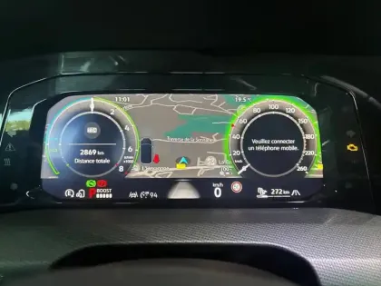 Photo 16 Volkswagen Golf  1.5 eHybrid 204 DSG6