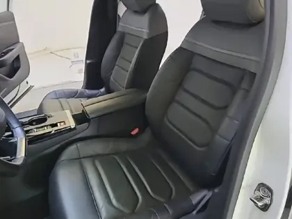 Photo 38 Citroën C5  X Hybride Rechargeable 225 S&S e-EAT8