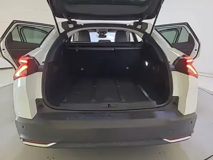 Photo 33 Citroën C5  X Hybride Rechargeable 225 S&S e-EAT8