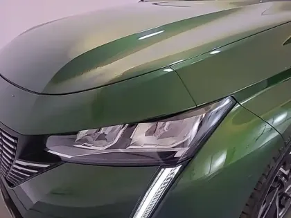 Photo 35 Peugeot 308  PHEV 180 e-EAT8