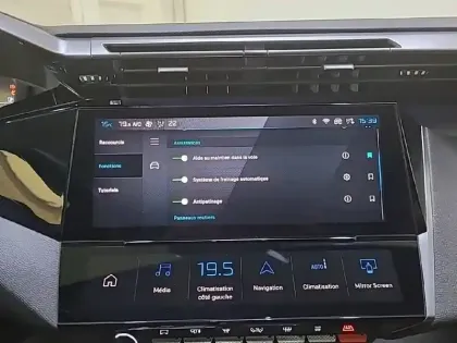 Photo 42 Peugeot 308  PHEV 180 e-EAT8