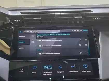 Photo 43 Peugeot 308  PHEV 180 e-EAT8