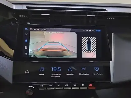 Photo 40 Peugeot 308  PHEV 180 e-EAT8