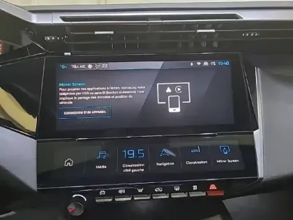 Photo 44 Peugeot 308  PHEV 180 e-EAT8